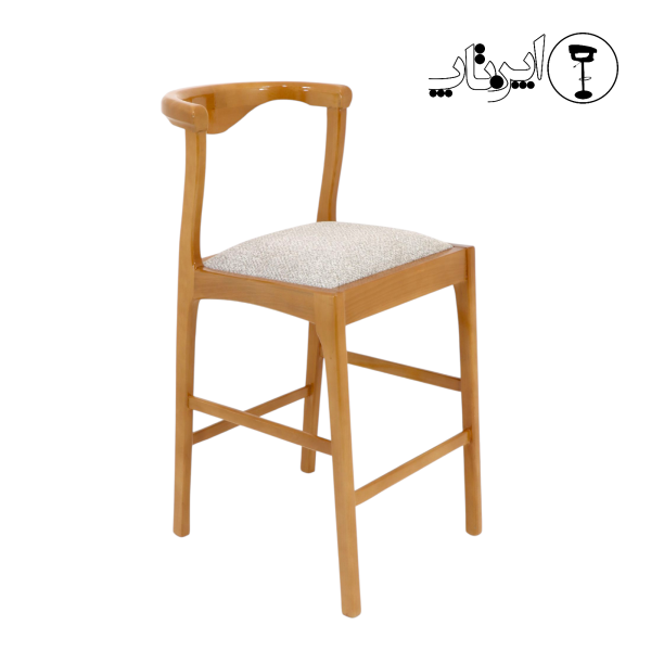 صندلی اپن چوبی رونیز با پایه‌های چهارگانه چوب راش و نشیمن پارچه‌ای روشن از برند اپن تاپ.